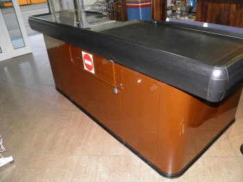 ცენტრალური საკასო ვიტრინა